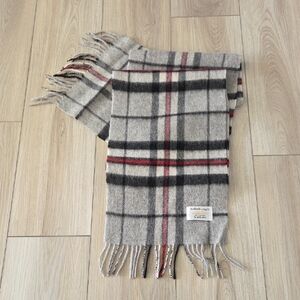 Edinburgh Plaid Tartan Slim Fit Scarf – Gray/Black/Red – 100% Lambswool